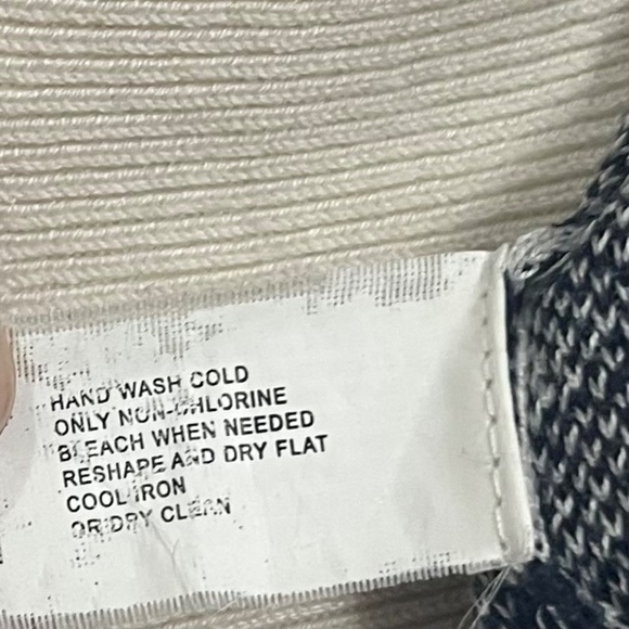 Banana Republic BR, Women's Silk Blend Jacquard Cardigan, Navy / Cream, Small - Picture 8 of 11